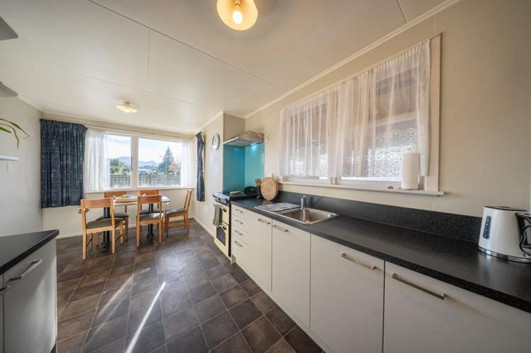 29 Excelsior Place Manapouri_5
