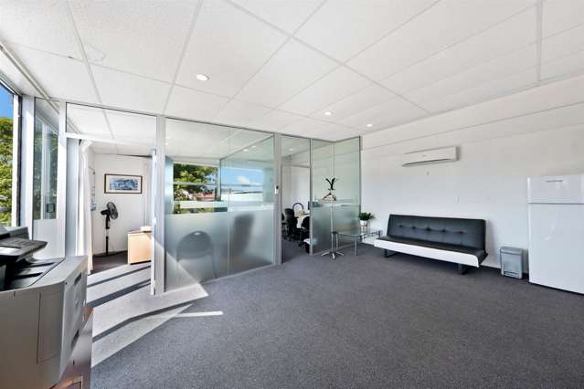 Level 1, 1/31 Stevens Street Waltham_3