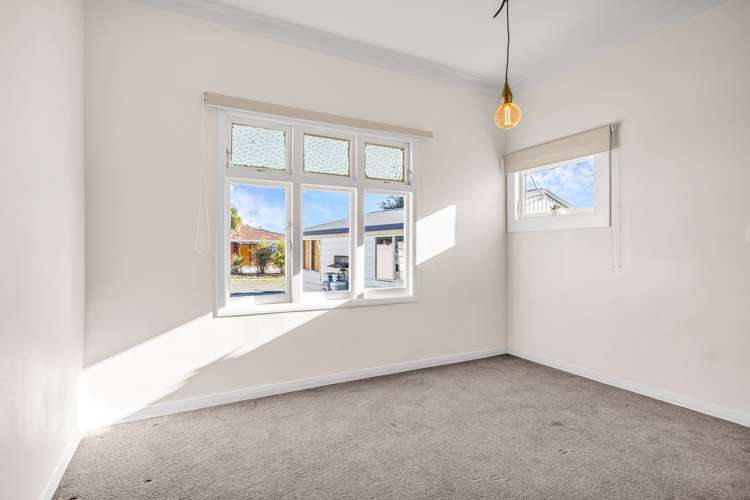 4 Exeter Street Stoke_14