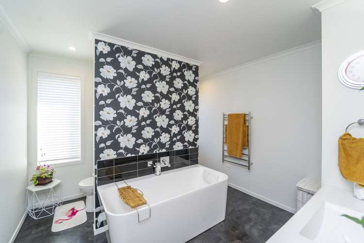 21 John Mcdonald Mews Masterton_14