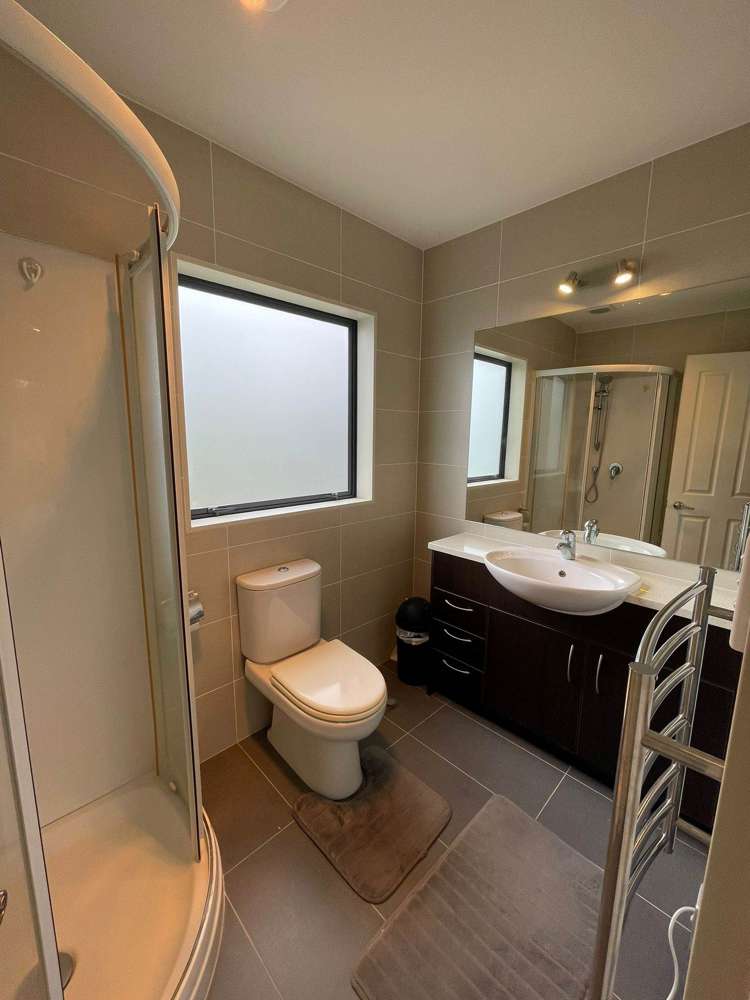 8A Ngatoa Place Glenfield_10