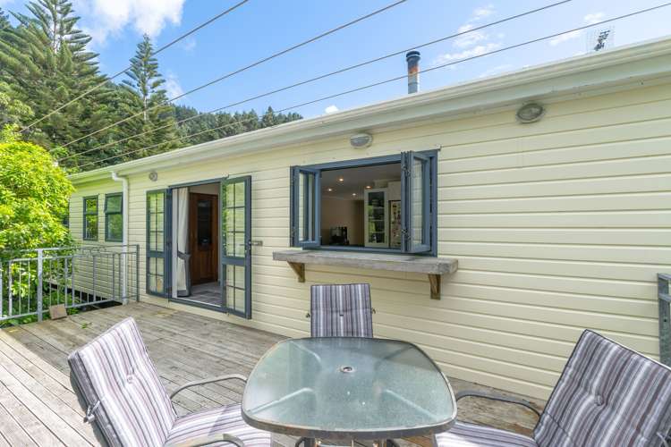 9a Greer Crescent Tawa_10