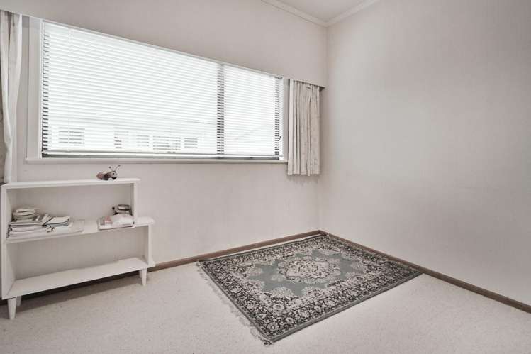 6/37 Middle Road Havelock North_5