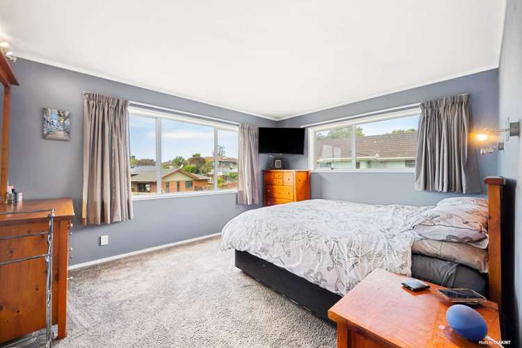 12 Forsythe Place Massey_9