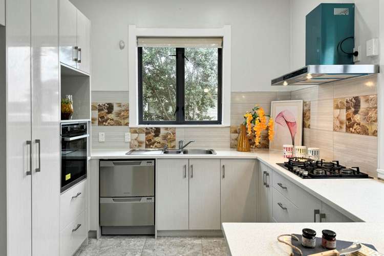 54 Winstone Road Mount Roskill_10