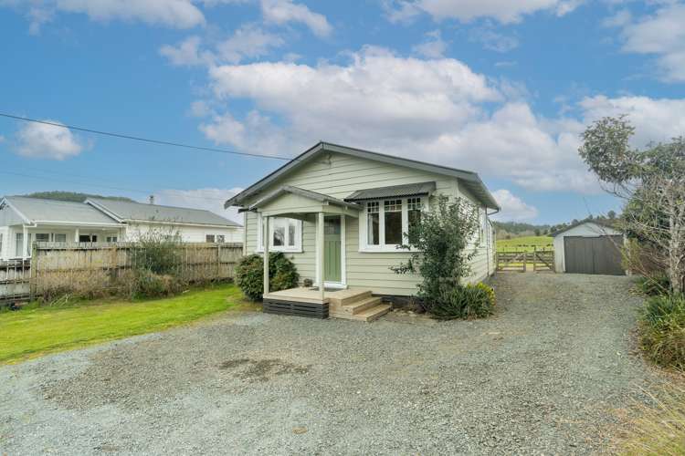 31 Valley Road Hikurangi_16