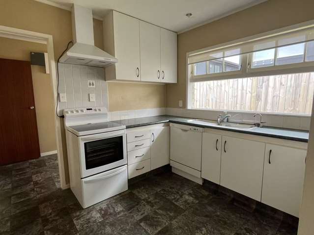 5 Maroubra Place Botany Downs_3