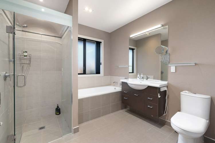 980 Aubrey Road Albert Town_11