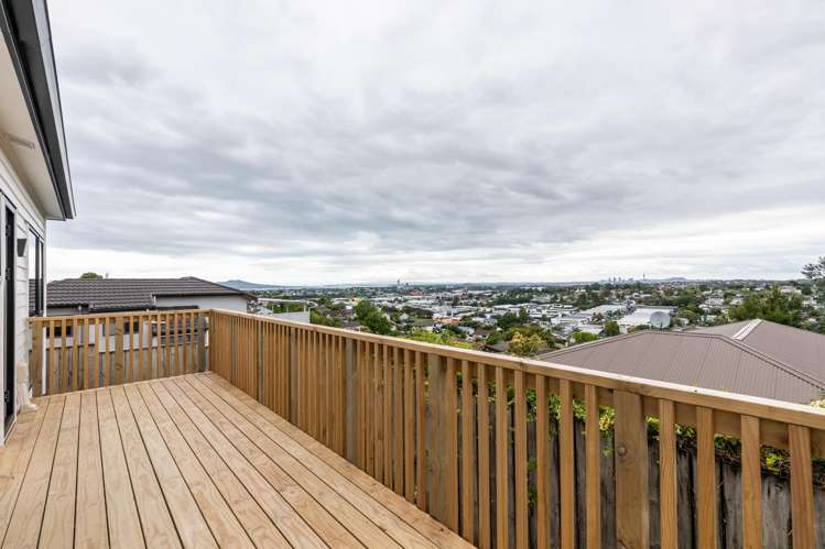 39C Target Road Totara Vale_10
