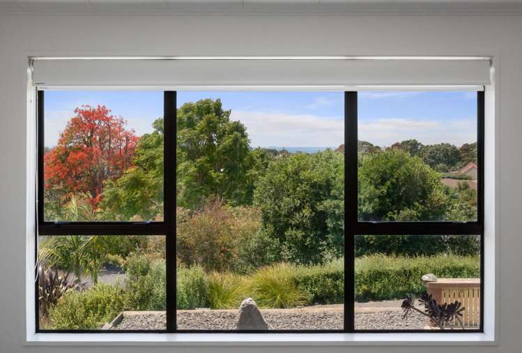 2 Denby Close Athenree_9