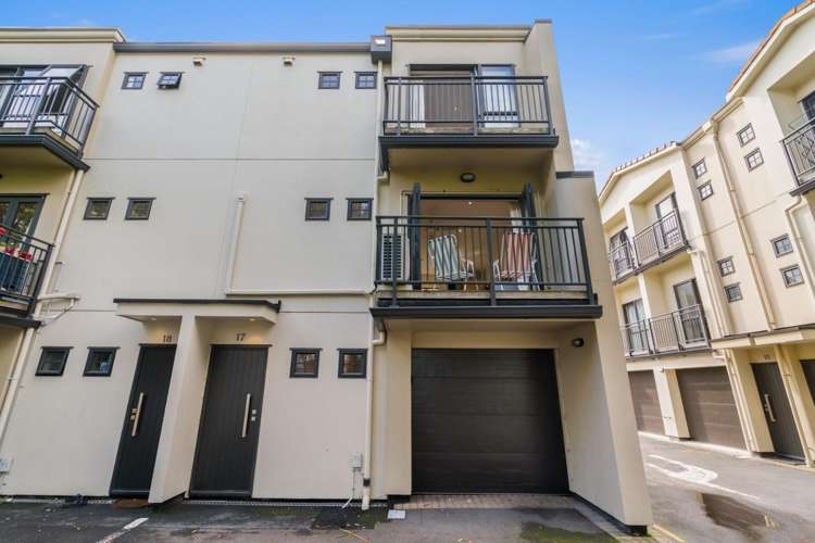 17/346 Oceanbeach Road_0