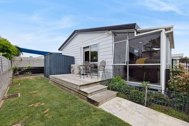 2/5 Rainsford Street Moturoa_1