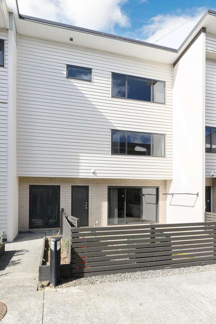 9/30 Calvert Avenue Mangere East_23