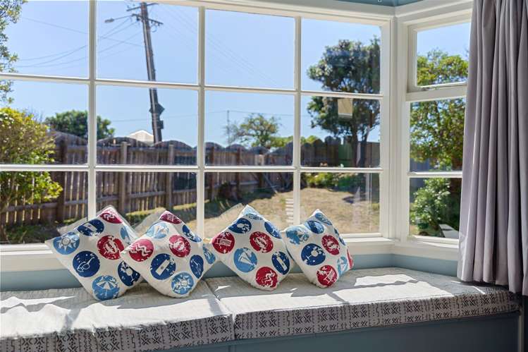 6 Rangiuru Road Otaki Beach_15