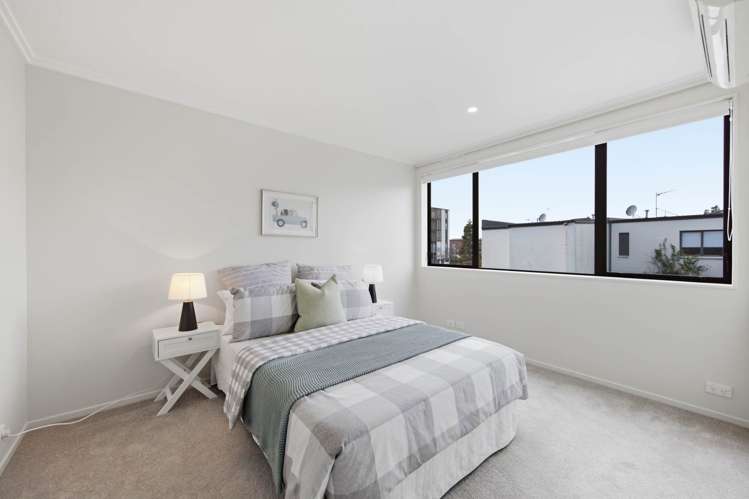 4A Wynne Gray Avenue Stonefields_13