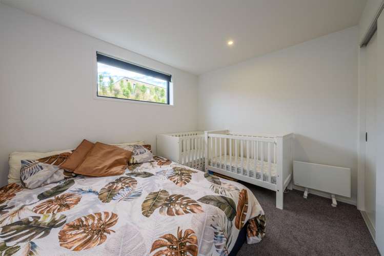 16 Runholder Rise Jacks Point_36