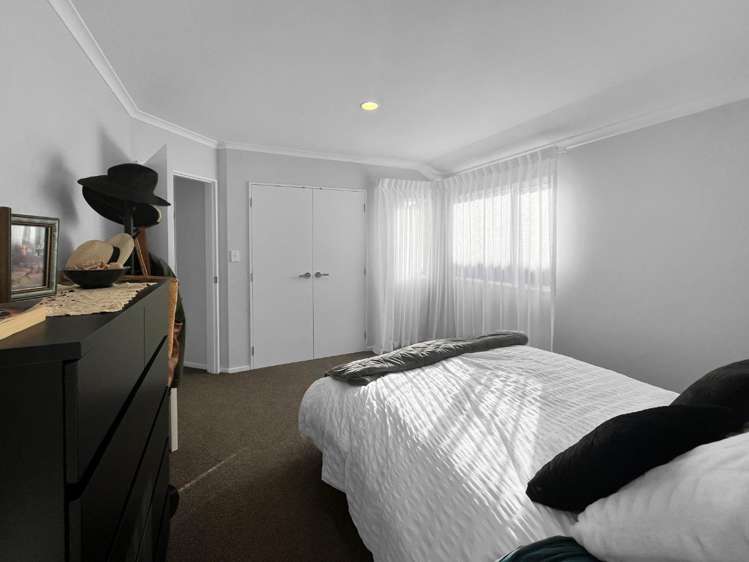 26 Kensington Drive 10792_8