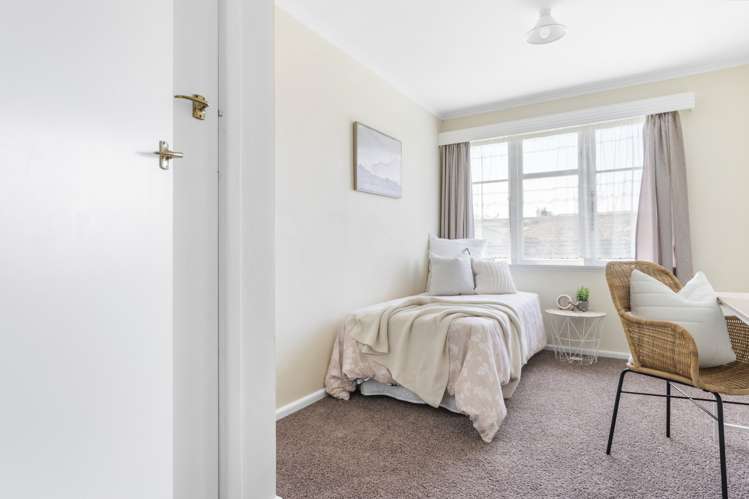 18 Twentyfirst Avenue Gate Pa_10