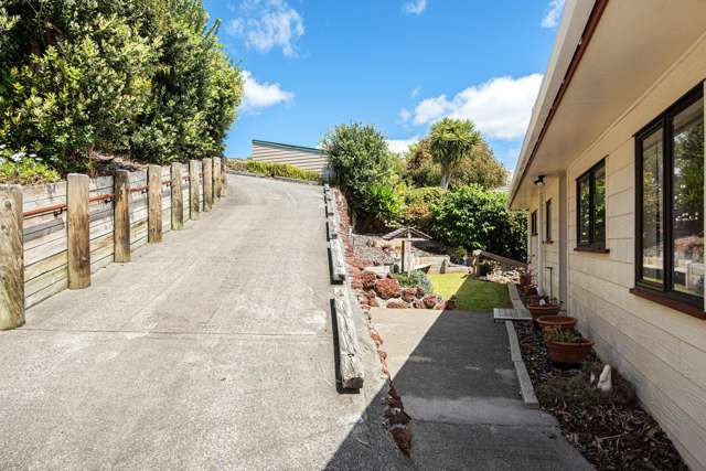 34 Raumati Crescent Onerahi_4