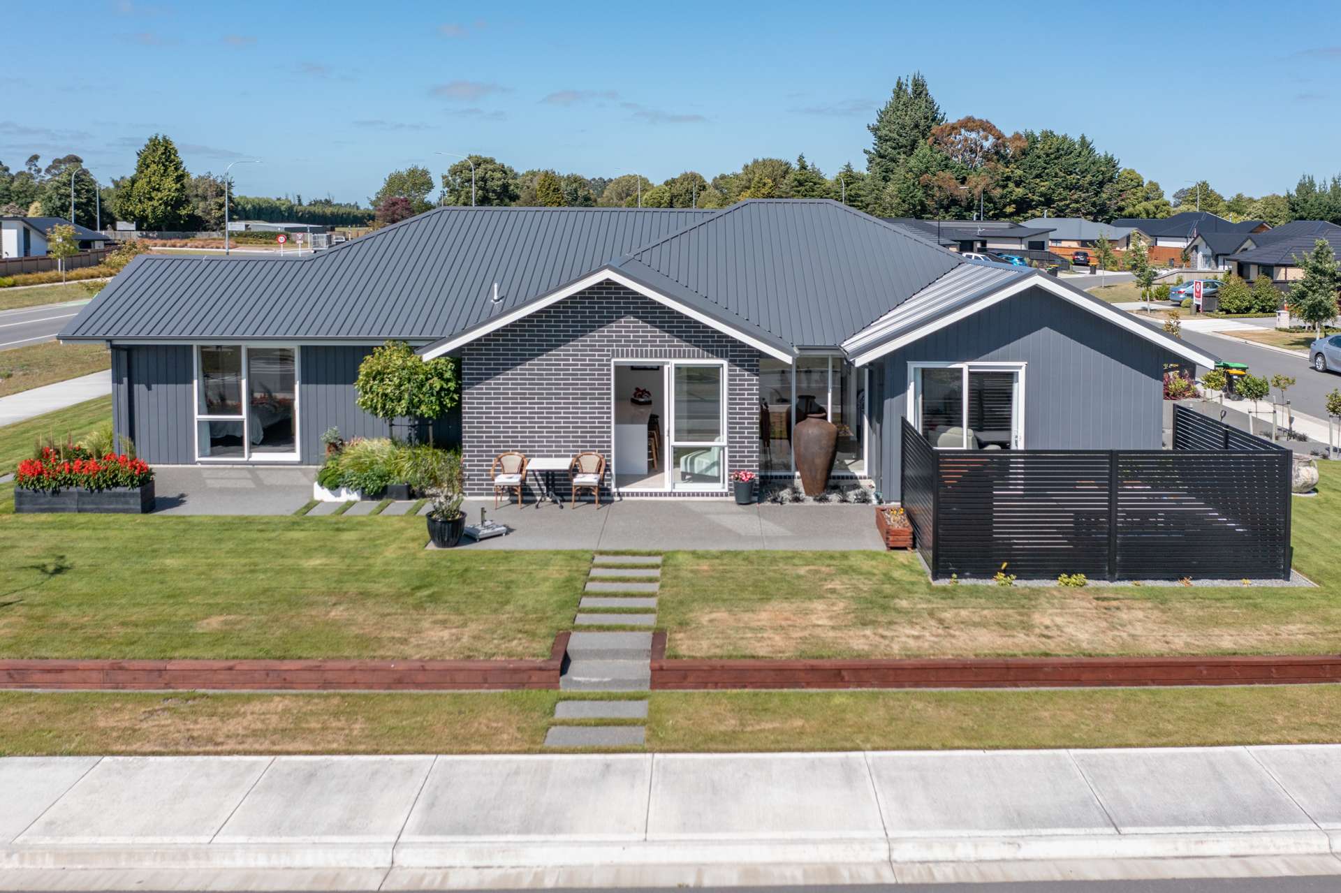 1 Tara Crescent Woodend_0