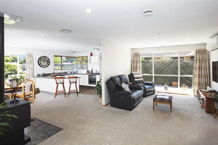 13 Oldham Place Darfield_6