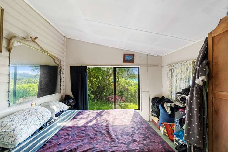 1021 Te Waitere Road Taharoa_7