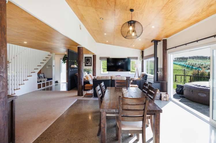 34 Highland View Drive Tokomaru_16