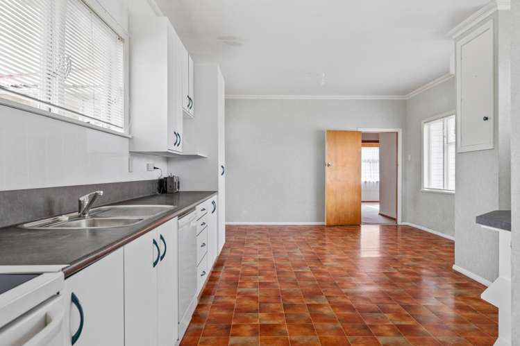 16 Monrad Street Highbury_5