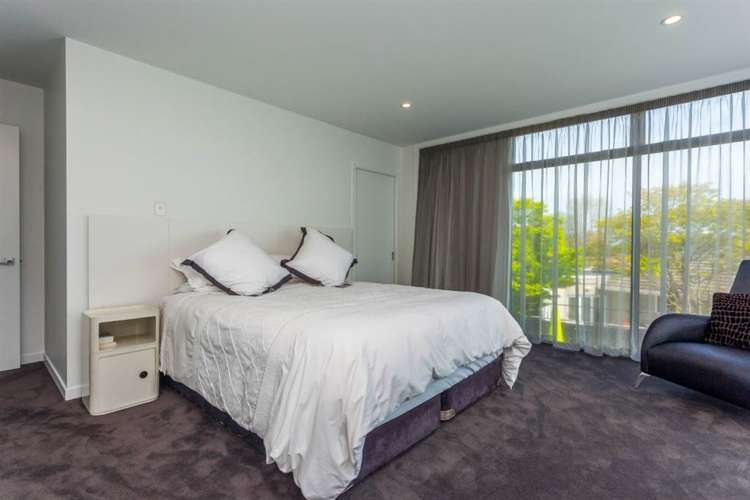 20a Holmwood Road Merivale_12