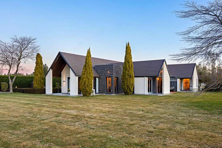 131 Mount Thomas Road Fernside_0