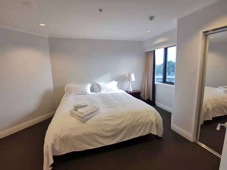 9-17 Byron Ave 10897_6