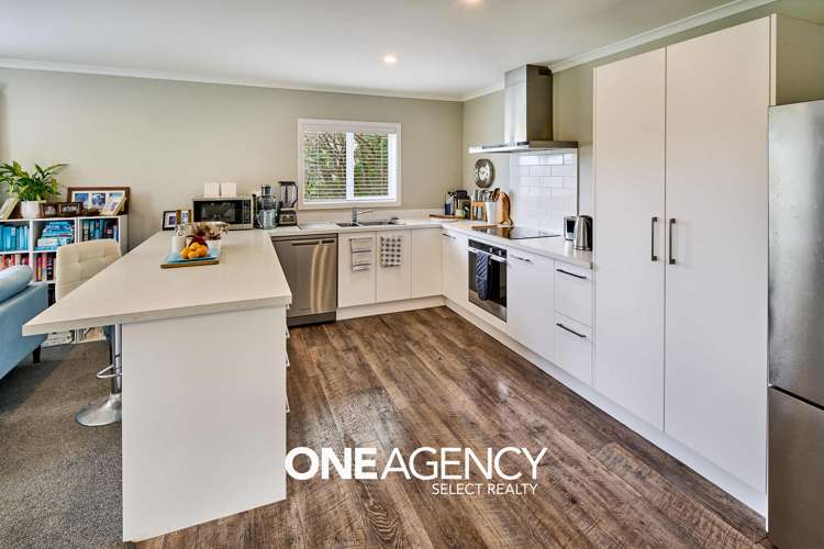 49C Rose Street Ranui Heights_5