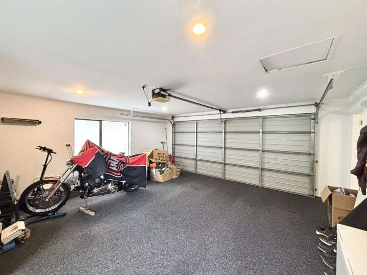 32 Rush Creek Drive Westgate_16