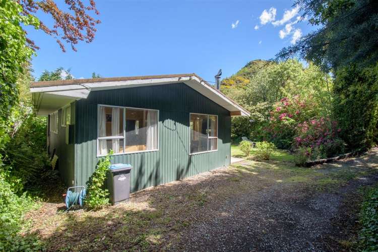 8 Stafford Street Arrowtown_11