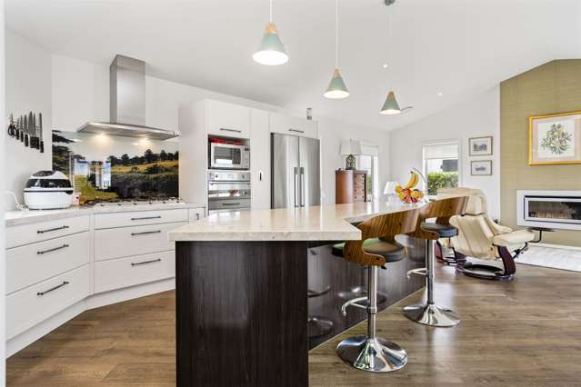 32 Baxter Michael Crescent Cambridge_2