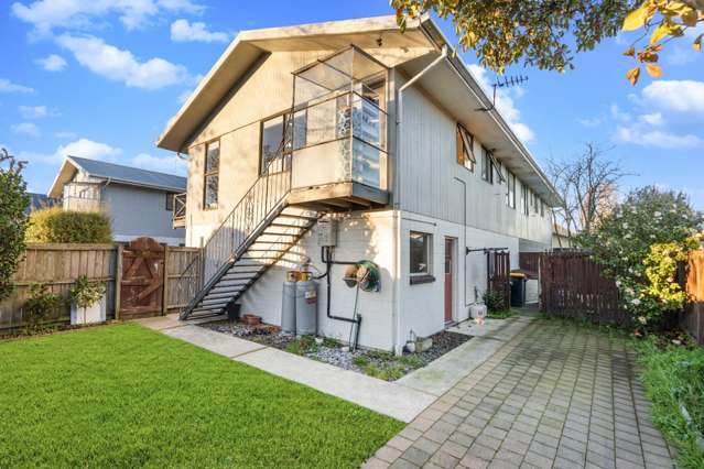 Charming & Spacious 3 Bedroom in St. Albans