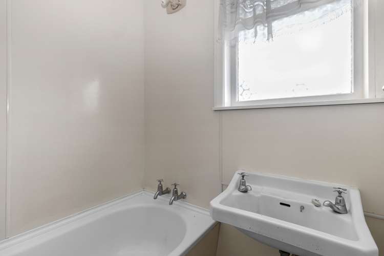 3 Shelley Court Enderley_9