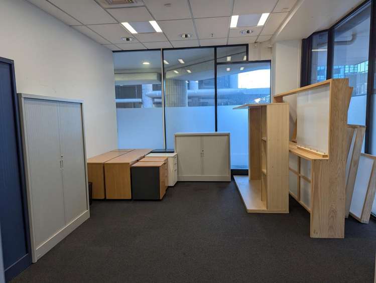 Ground 1/95 Cutsomhouse Quay Wellington Central_11