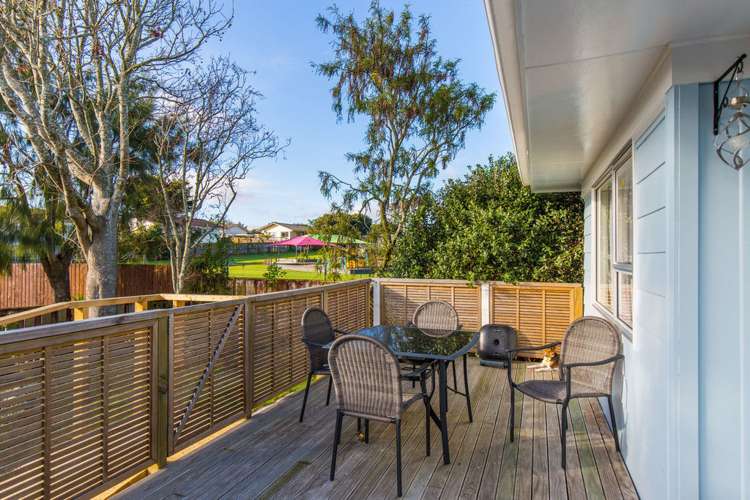 2/10 Dorendia Place Clendon Park_3