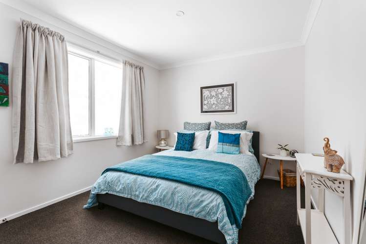 77 Bert Wall Drive Omokoroa_24