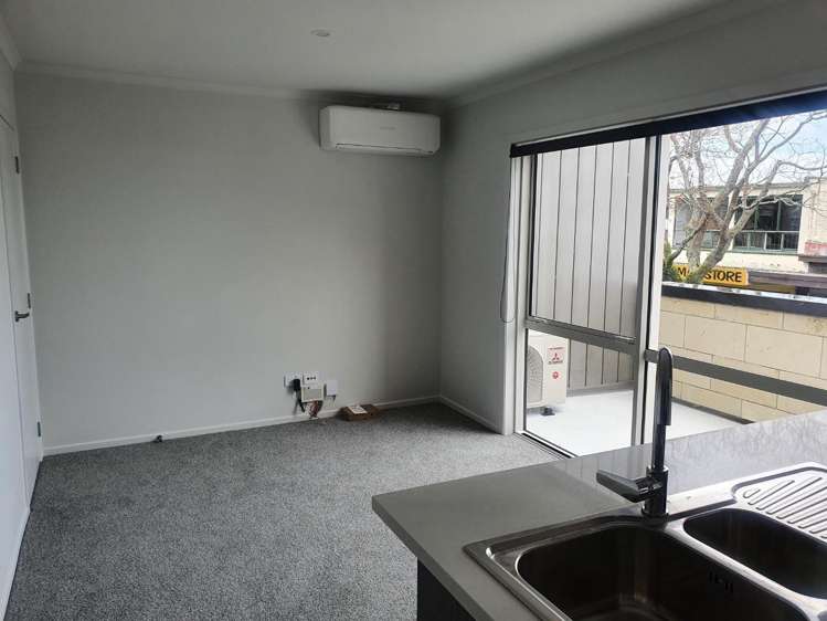 Unit 102/124 lot 27/130-164 Commerce Street 1067_2