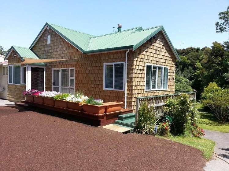 140 Western Springs Road_0