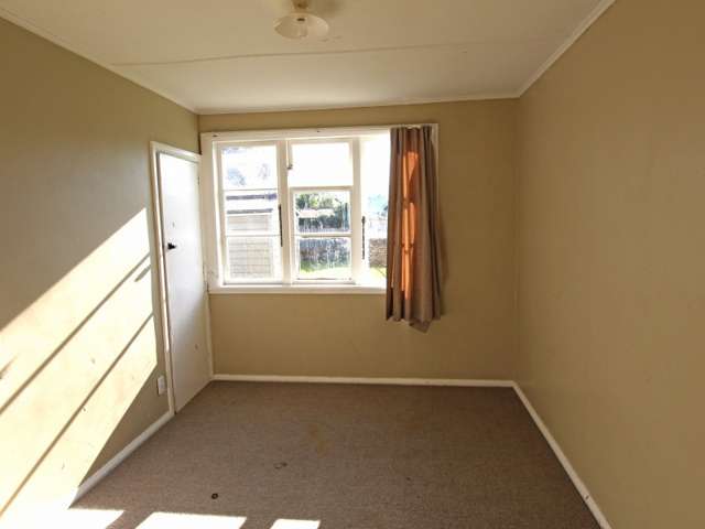 33 Wakeman Street Pahiatua_4