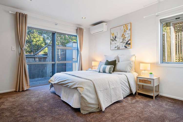 2/19 Toroa Street Torbay_17