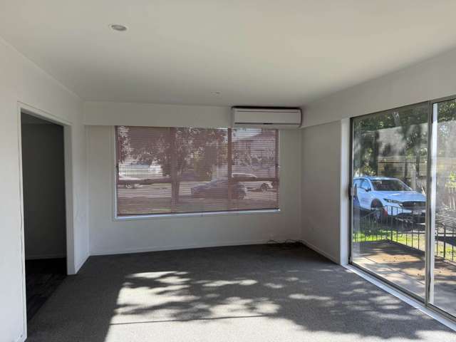 6 Cockayne Crescent Sunnynook_2