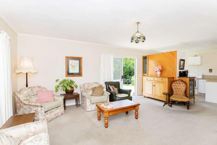 2/10 Rutene Road Kaiti_6