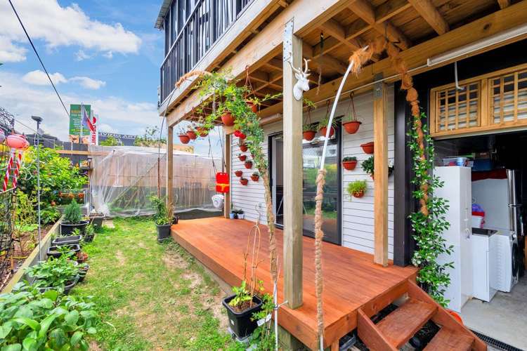 4337 Great North Road Glendene_28