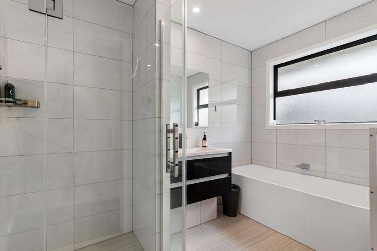 2 Taimana Lane Diamond Harbour_9