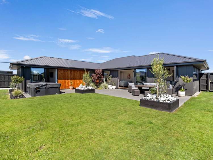 3 Wakeman Drive Lincoln_23