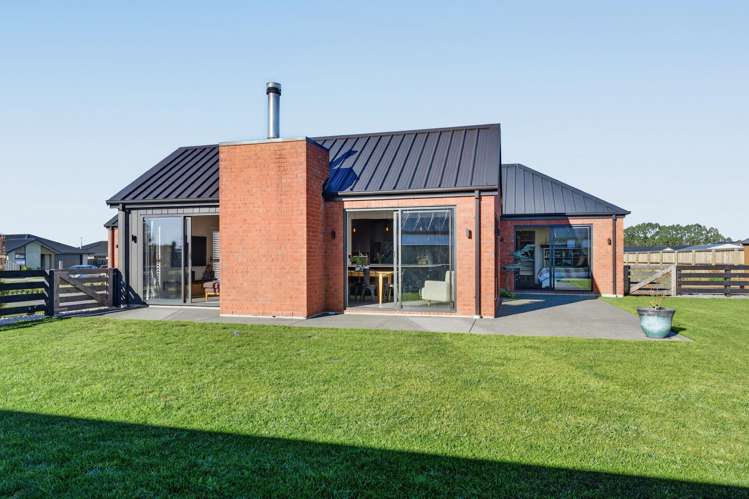 43 Graeme Foote Street Darfield_6